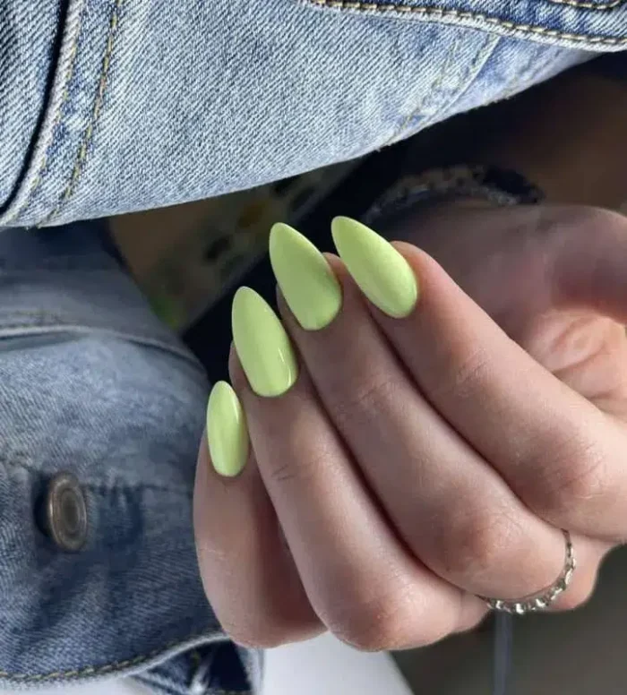 ⁦לק ג'ל מס' 224, 17 מ"ל - Glamour⁩ – תמונה ⁦2⁩