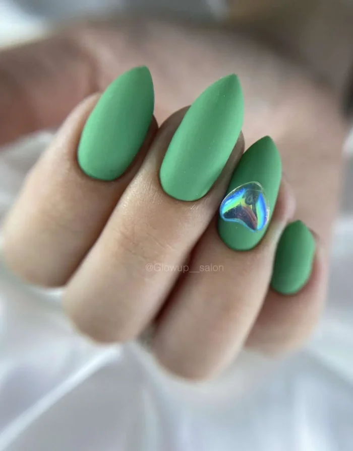 ⁦לק ג'ל מס' 235, 17 מ"ל - Glamour⁩ – תמונה ⁦2⁩
